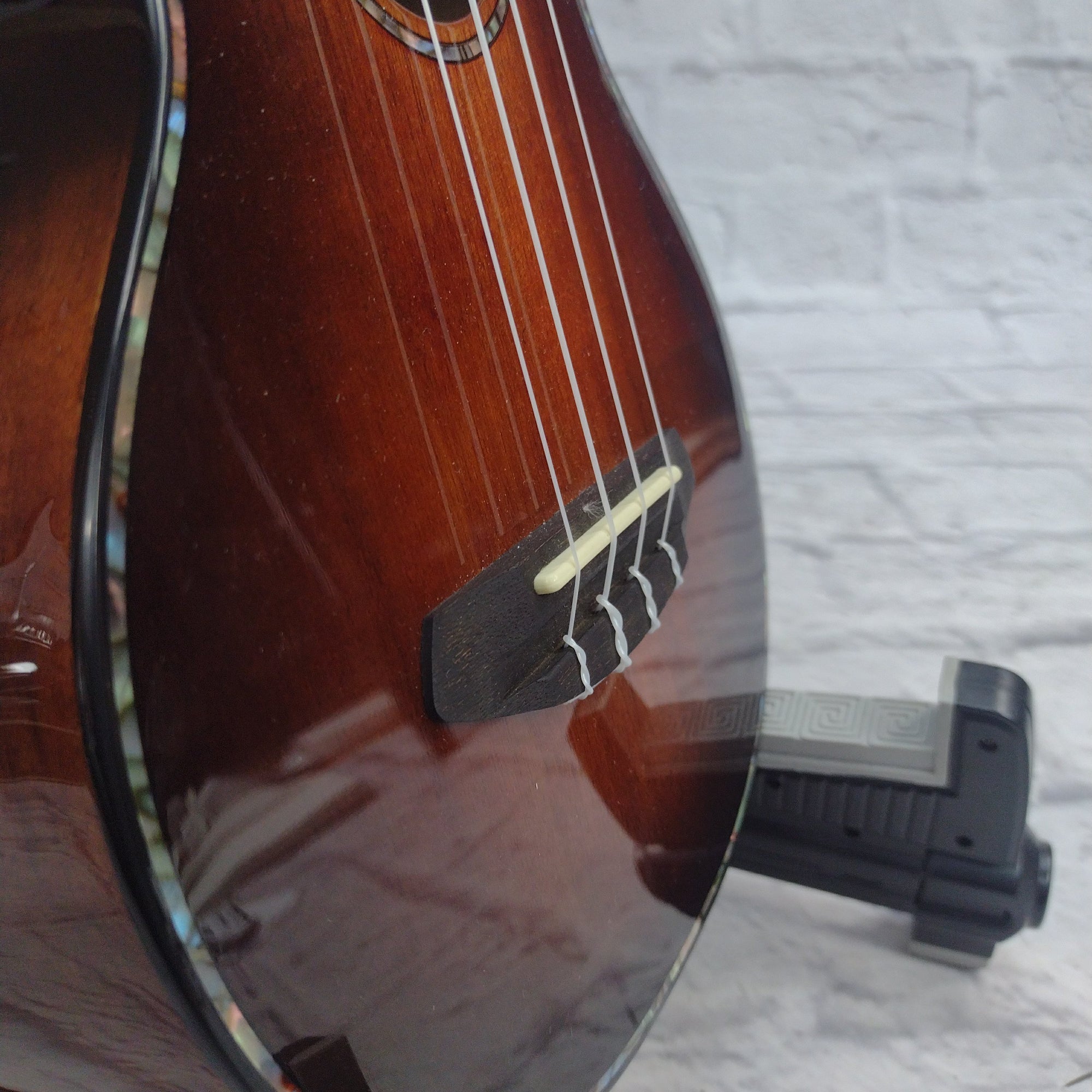 Breedlove EX S Concert BO CE Ukulele