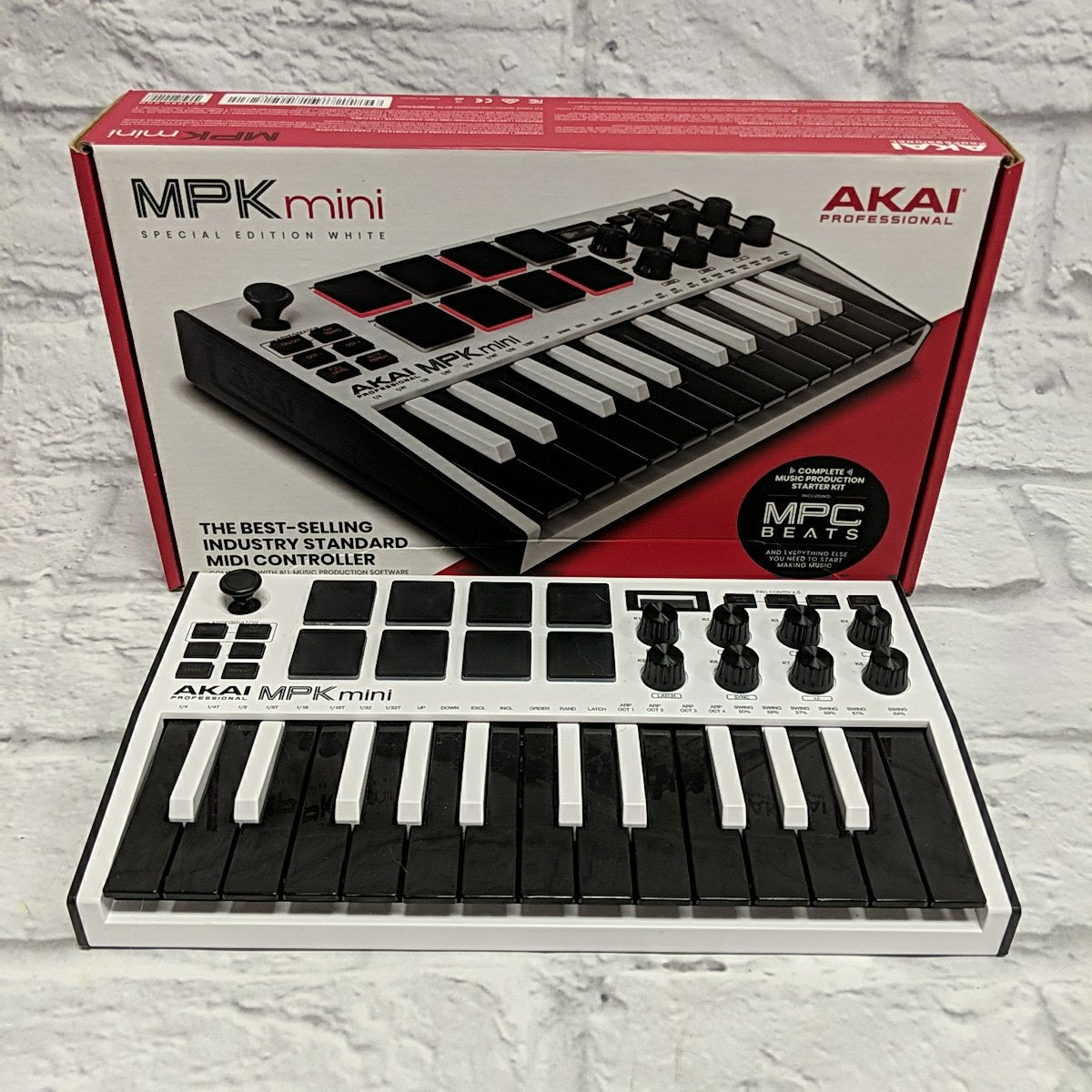 Akai MPK Mini Special Edition 2020 MkIII with Box and USB