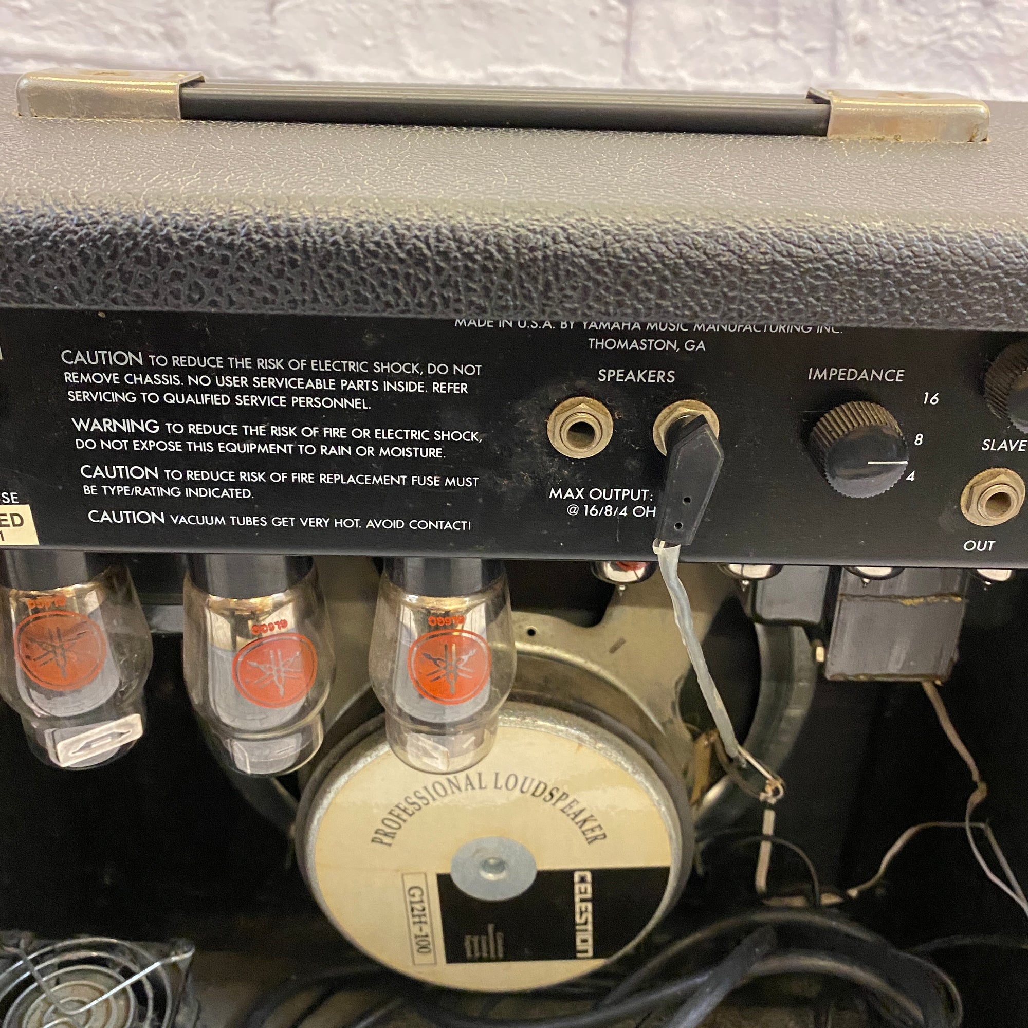 Yamaha T100C Guitar Combo Amp