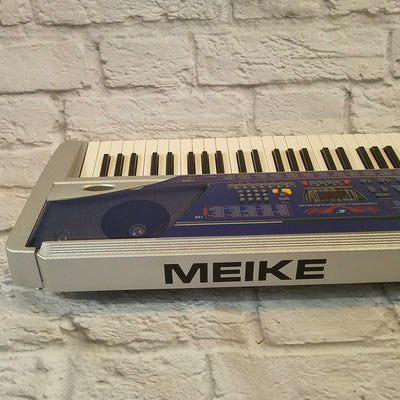 MK962 61 Key Digital Electronic Keyboard - New Old Stock!