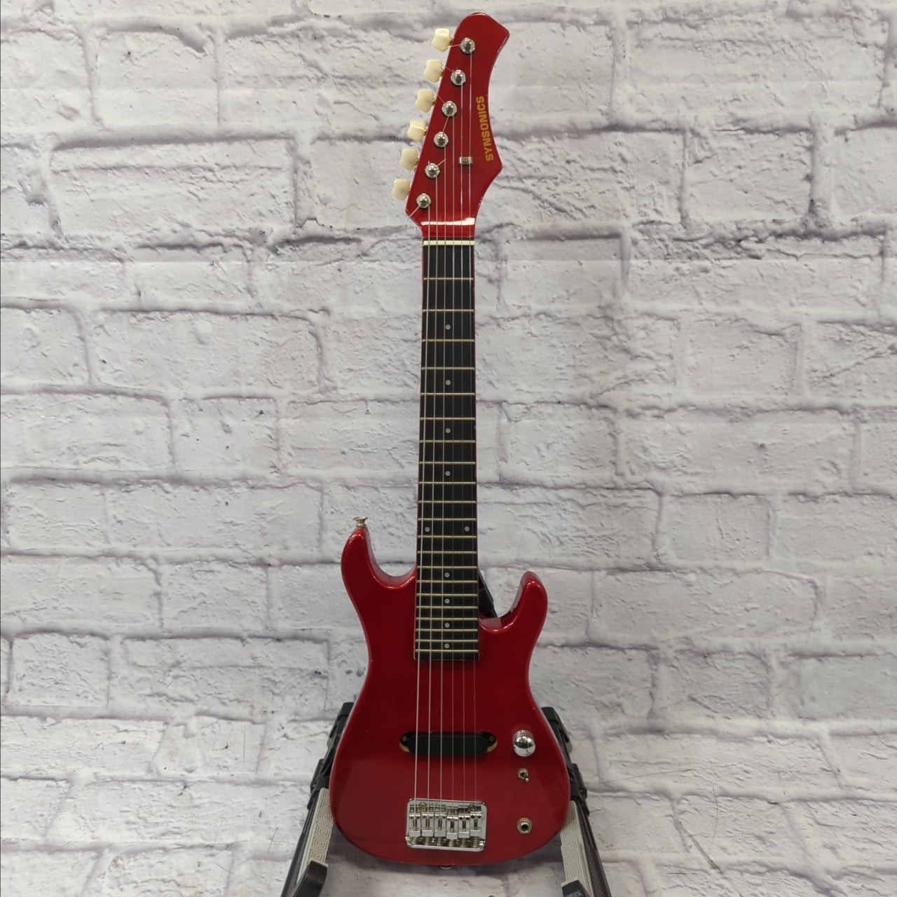 Synsonics 7010S 1980s Red Travel Guitar