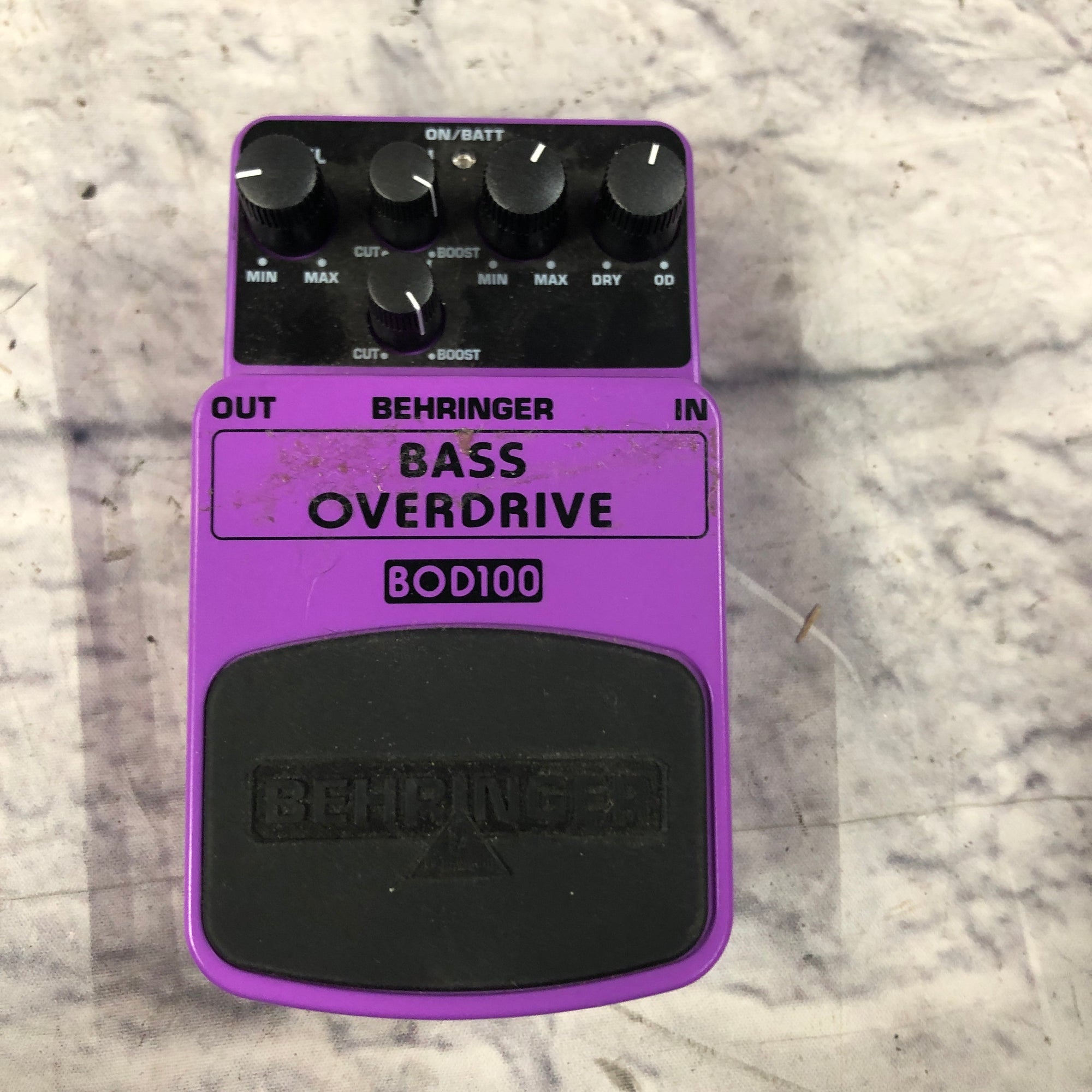 behringer bass effects pedals Behringer BOD 100 Bass Overdrive Pedal