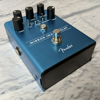 Fender Mirror Image Delay Pedal