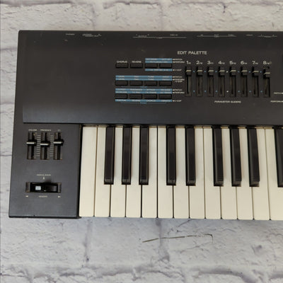 Roland JV-90 76-Key Expandable Synthesizer