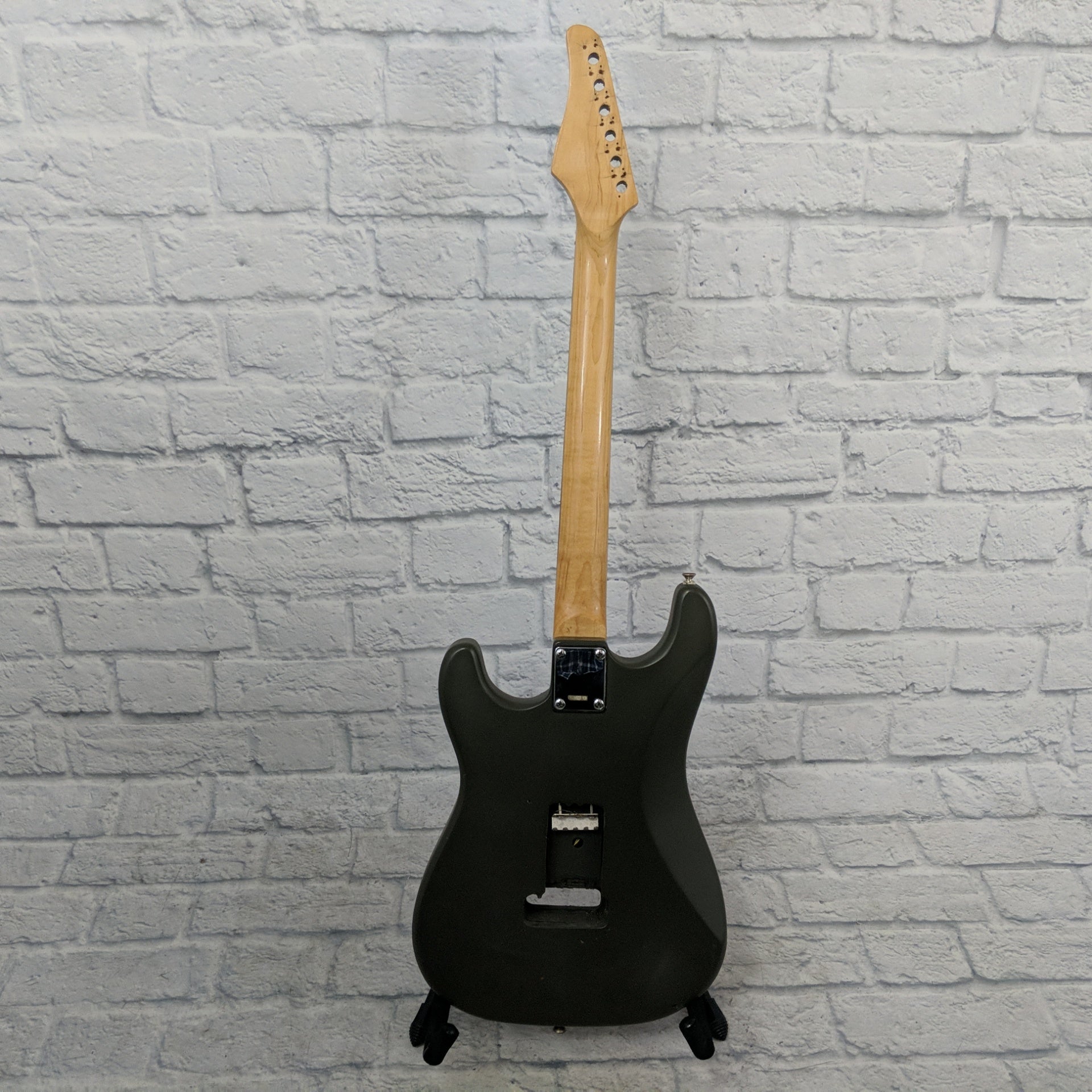 Unknown Strat-Style Guitar  AS IS PARTS PROJECT