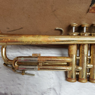 1964 Holton Collegiate Trumpet with Case and Mouthpiece