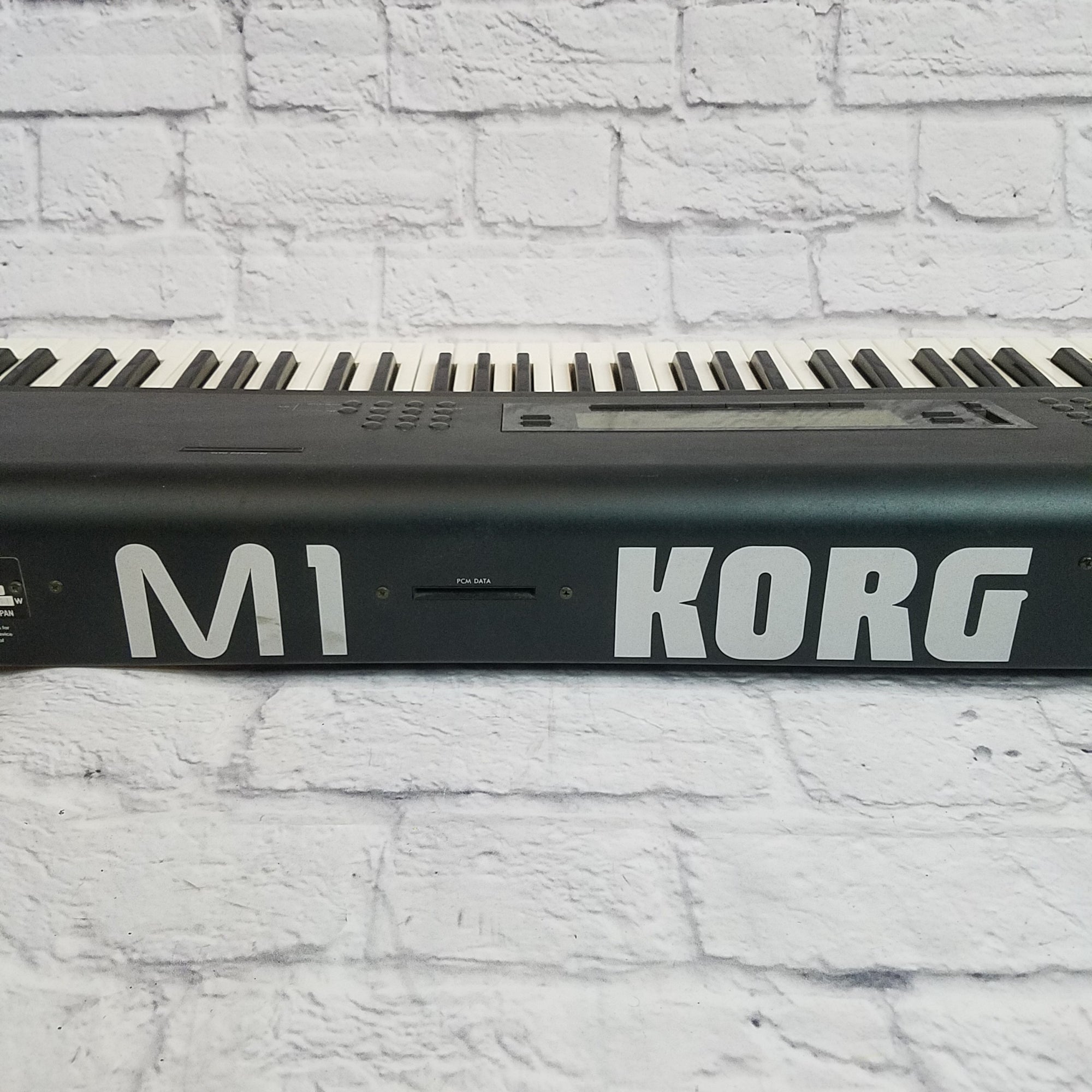 Korg M1 61-Key Synth Music Workstation
