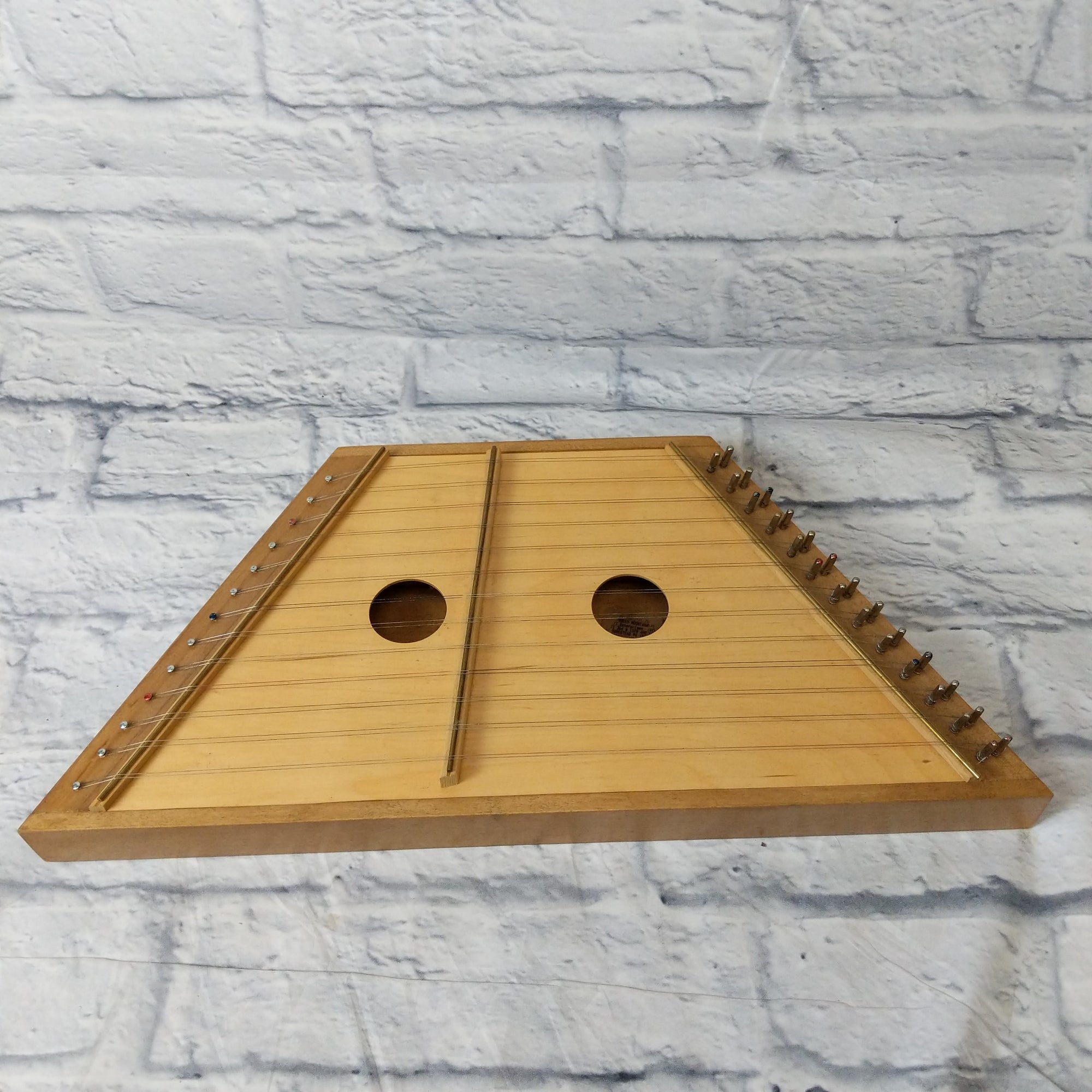 TRIANGLE - Instrument - Instrument de Musique : Triangle - Accessoire