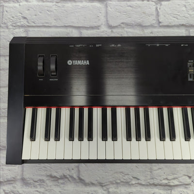 Yamaha S08 88-Key Weighted Action Keyboard / Synthesizer