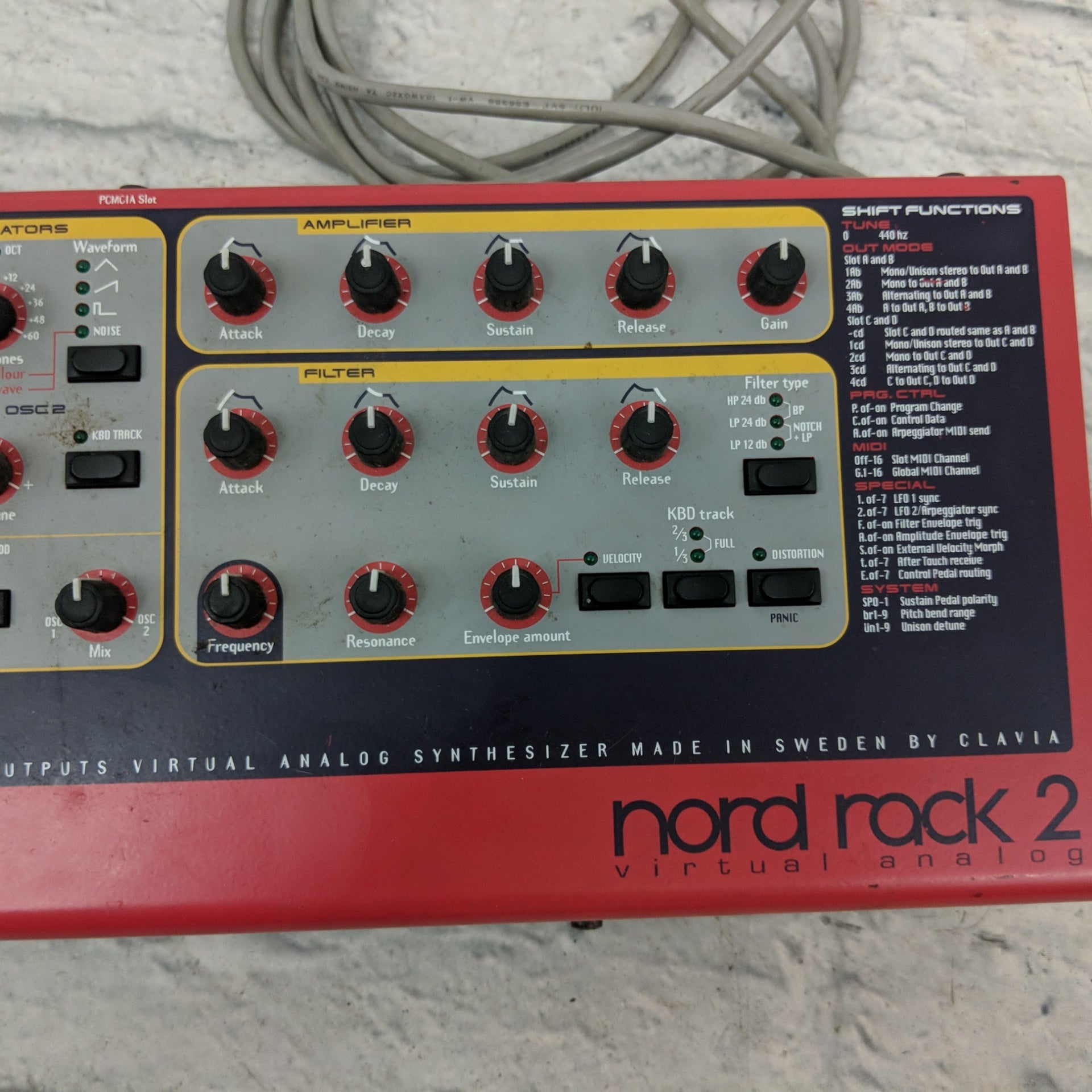 Clavia Nord Rack 2 Virtual Analog Synthesizer - Evolution Music