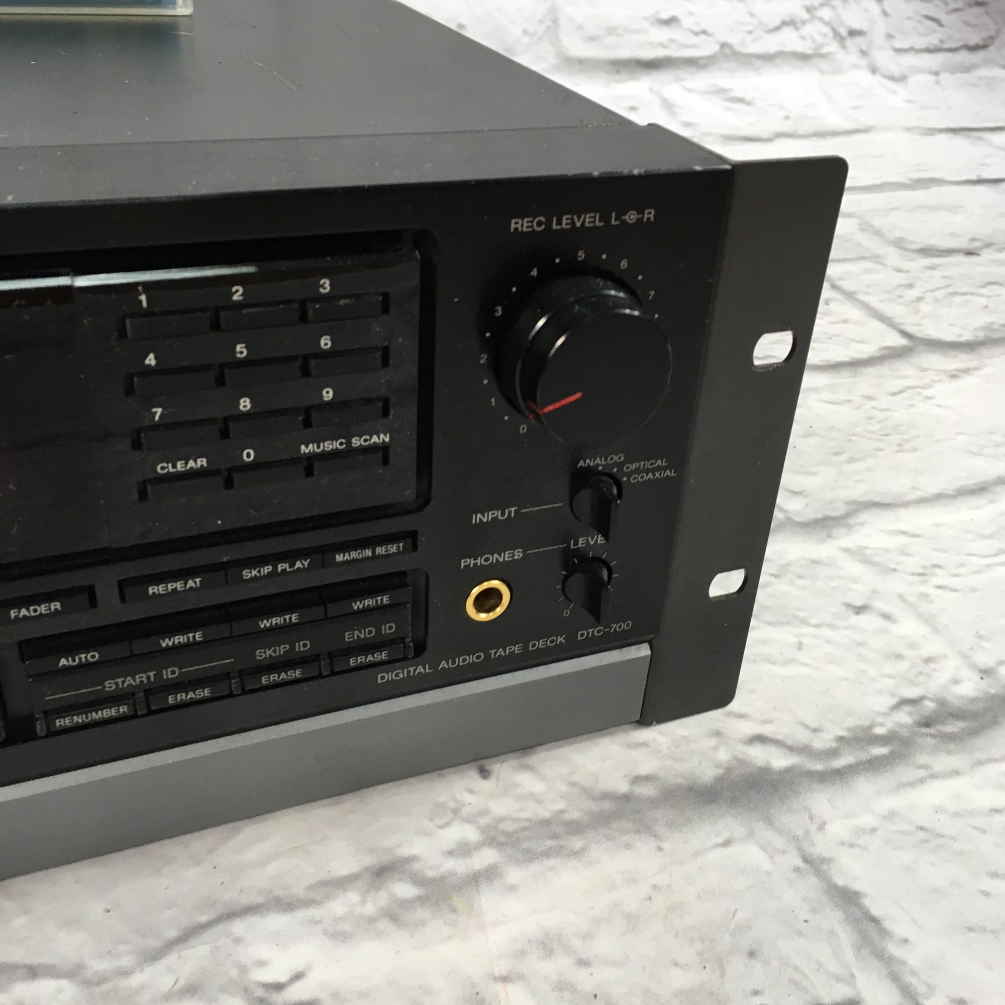 Sony DTC700 DAT Recorder