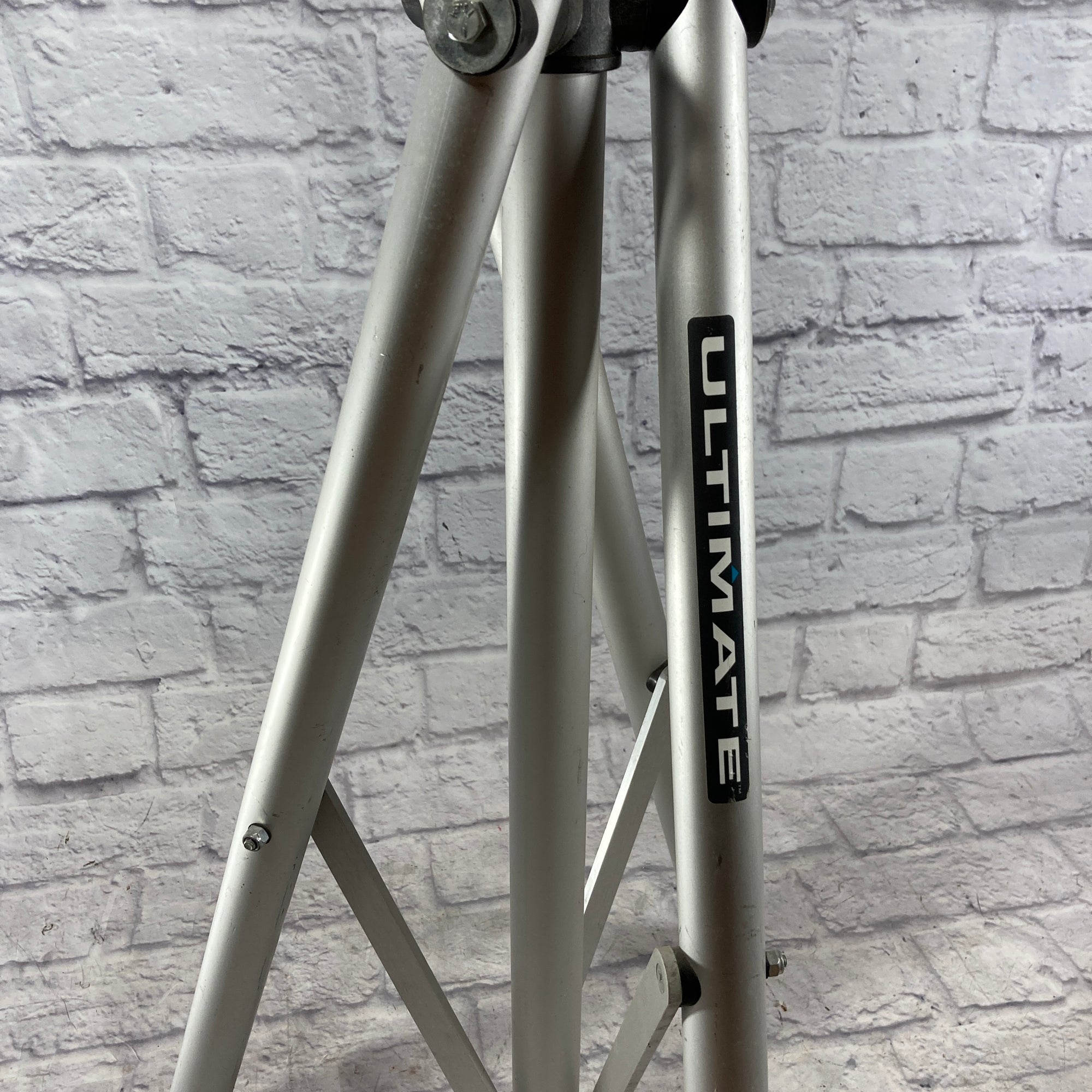 Ultimate Support Aluminum Speaker Stand
