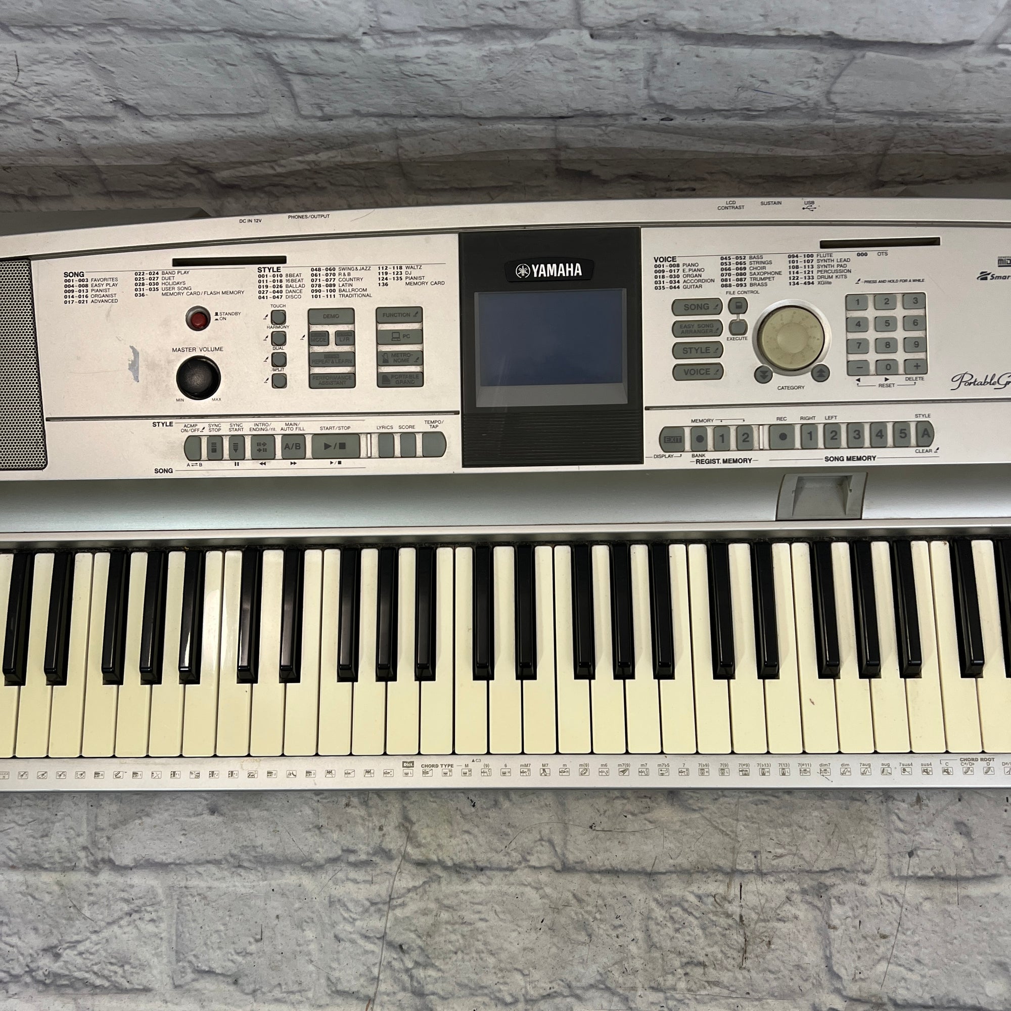 Yamaha DGX505 88-Key Electronic Digital Piano - Evolution Music