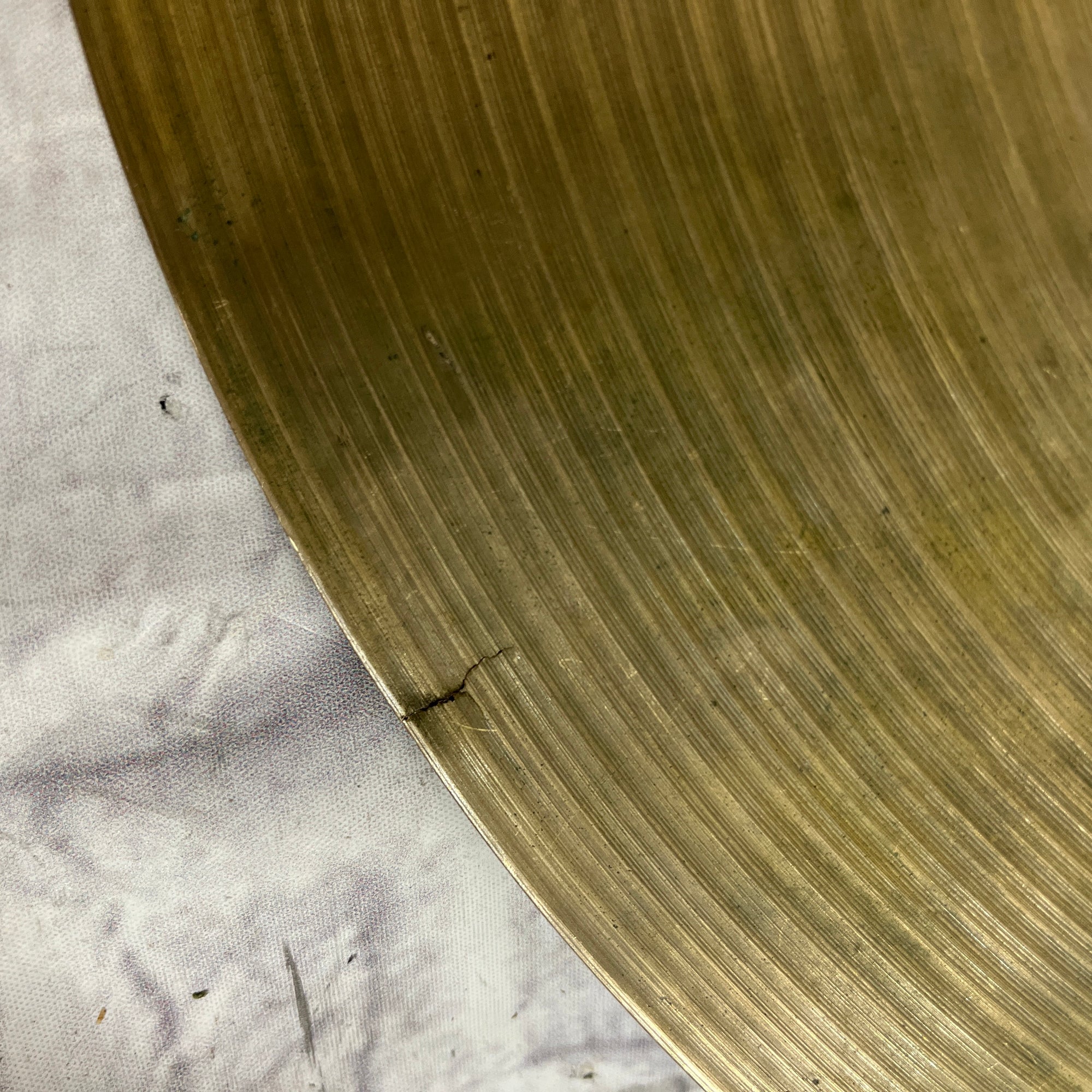 Zildjian CRACKED Crash Cymbal AS IS