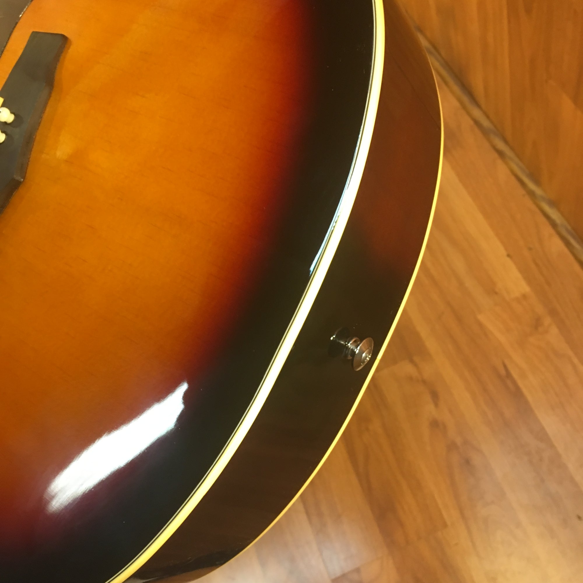 ** Ibanez PC15VS 000 Size Acoustic Guitar