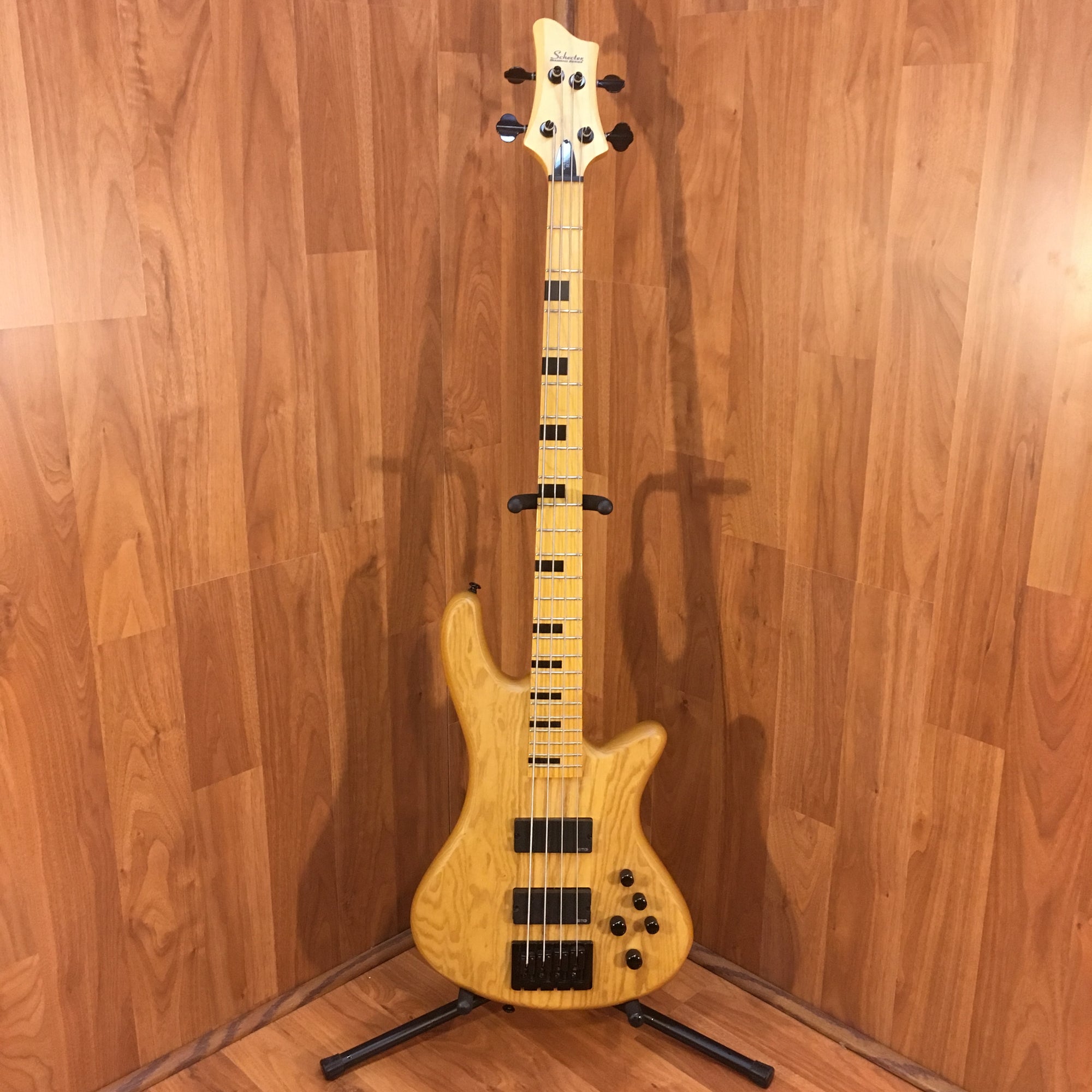** Schecter Diamond Series Stiletto 4 Session Natural Bass