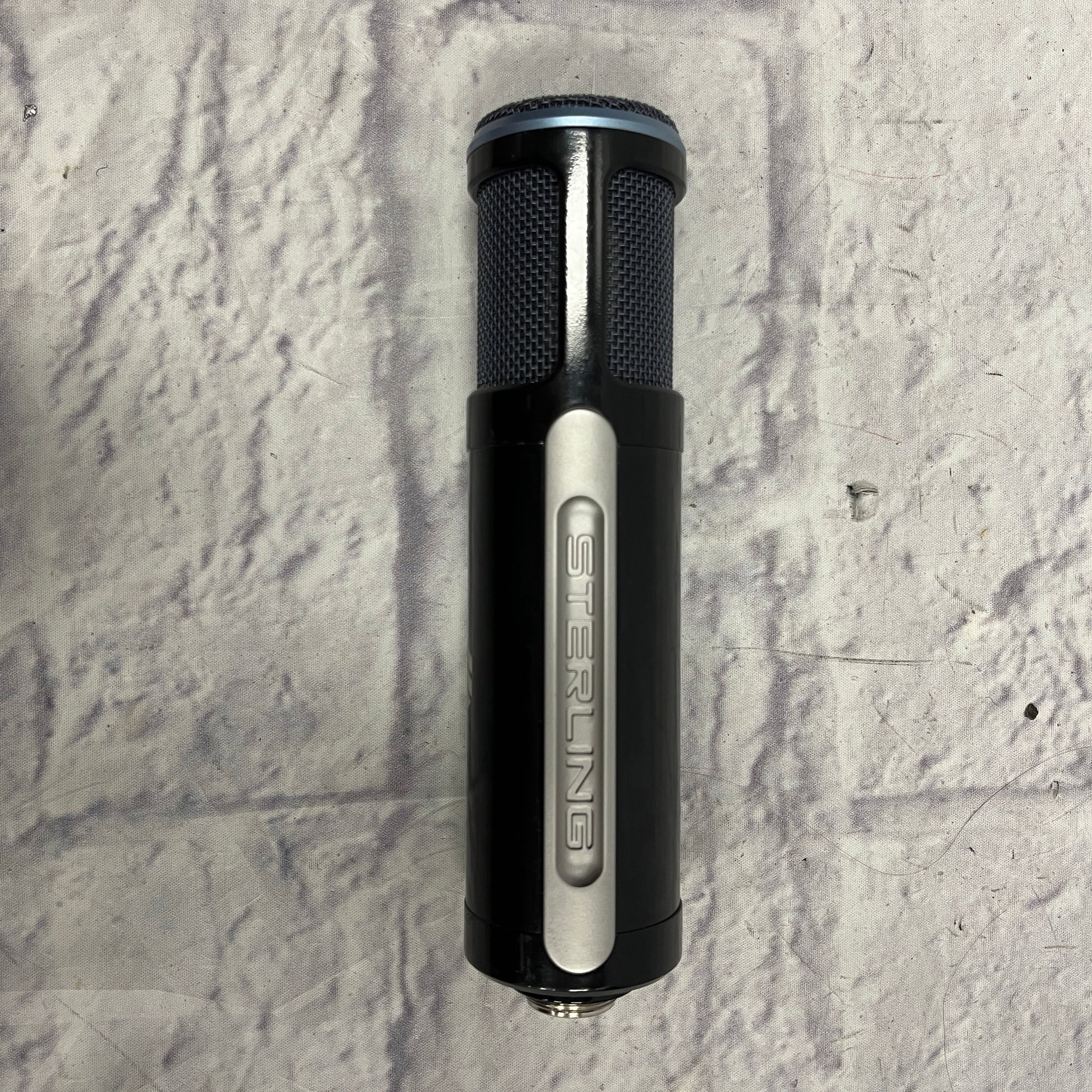 Sterling ST-151 Large Diaphragm Condenser Microphone