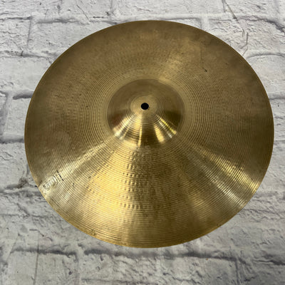 Zildjian Avedis 18 Crash Cymbal (Cracked)