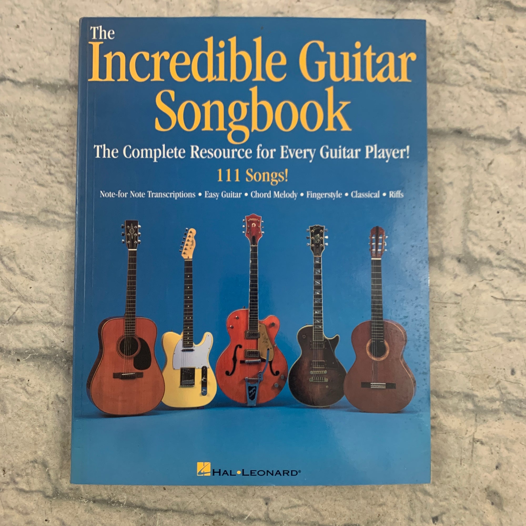 Hal Leonard Incredible Guitar Songbook 111 Songs