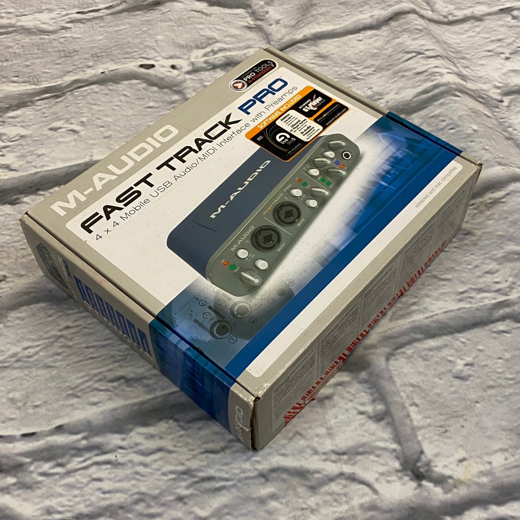 M-Audio Fast Track Pro Interface