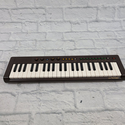 Yamaha PortaSound PS-3 Digital Synth