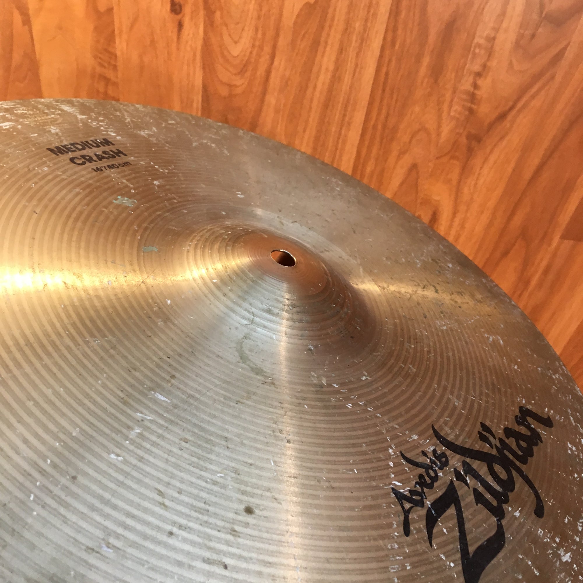 Zildjian Avedis 16 Inch Medium Crash Cymbal
