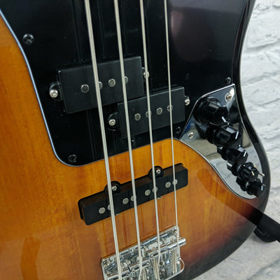 ** Fender Squire Jaguar Bass Modified