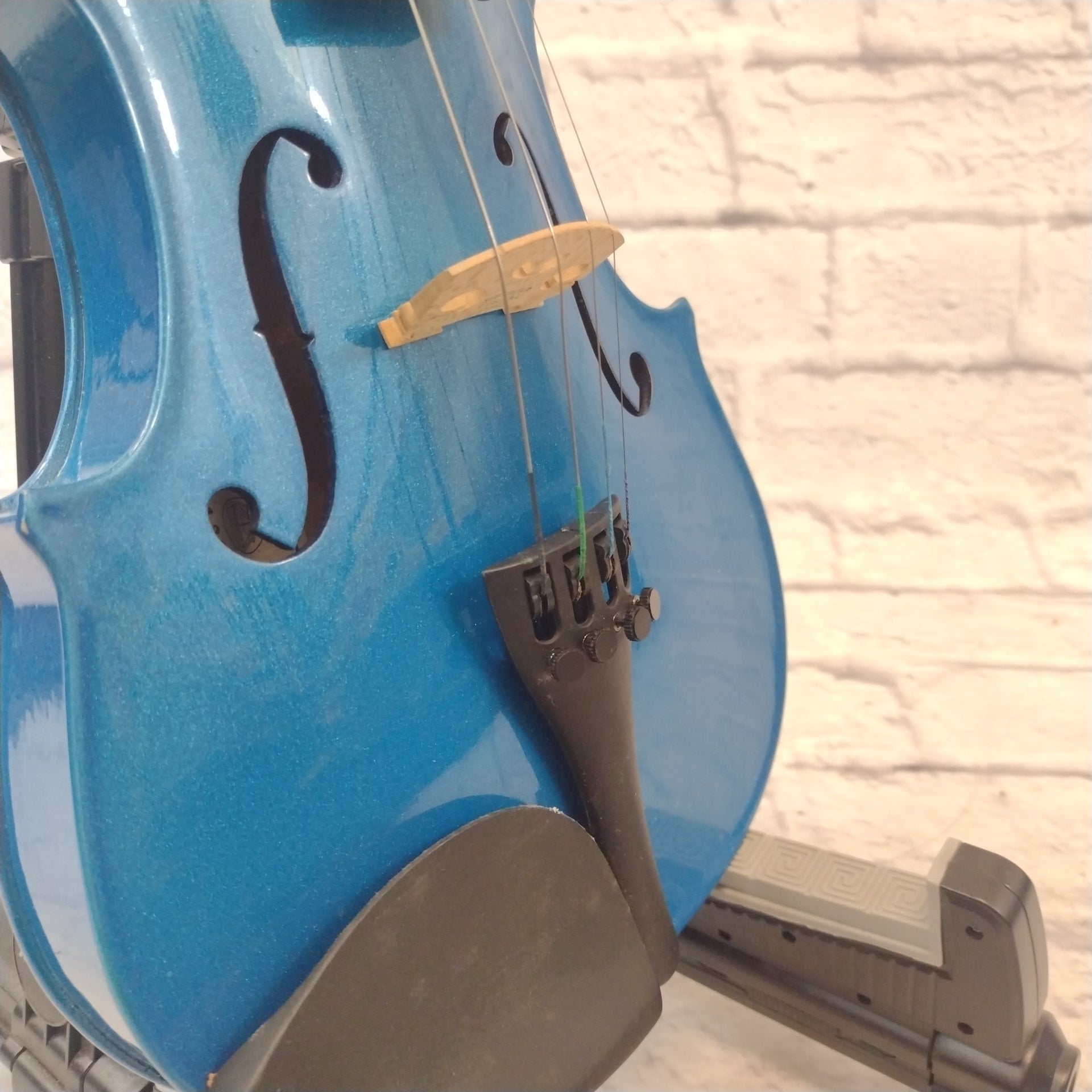 Cremona sv-75 Violin with Case & Bow