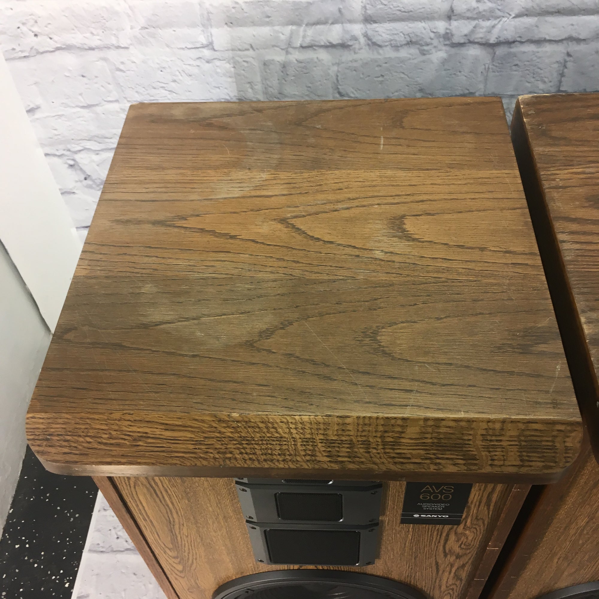 1980's Sanyo AVS600 Home Audio Speakers Pair