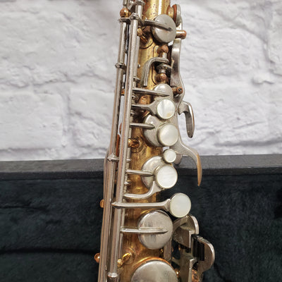 Selmer Bundy Alto Saxophone in Alpine Case