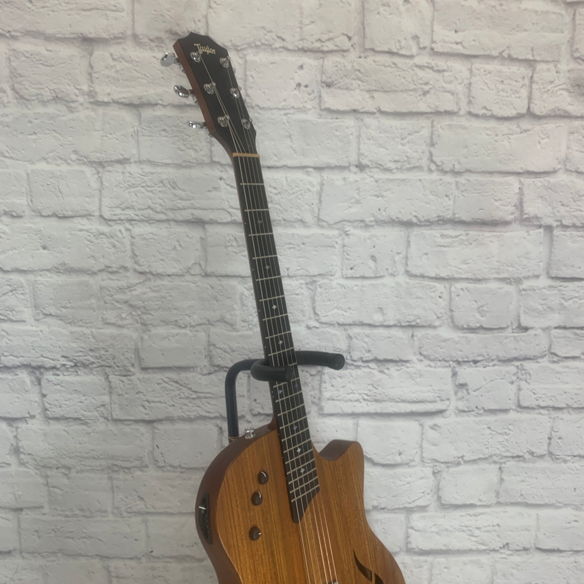 Taylor T5-X Classic with Ovangkol Top (Semi Hollow)