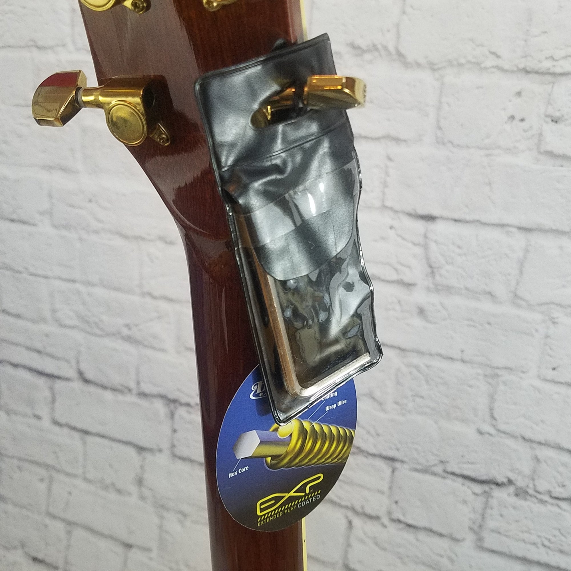 Ventura V1NAT Acoustic Guitar