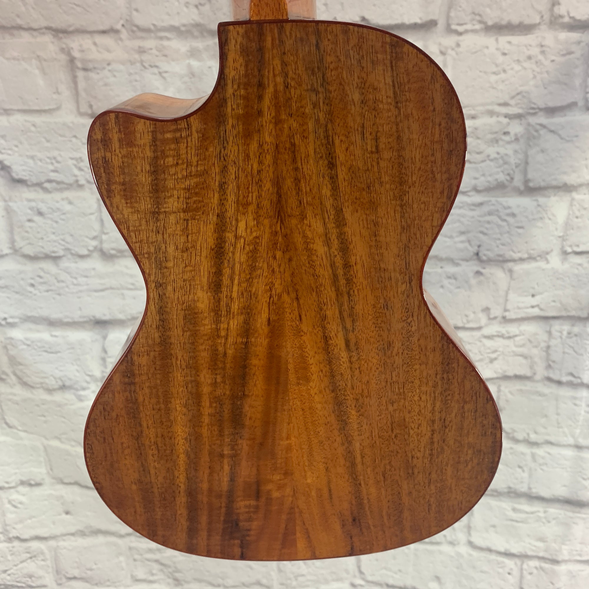 Kala KA-ATP-CTG-CE Cedar Top Tenor Ukulele