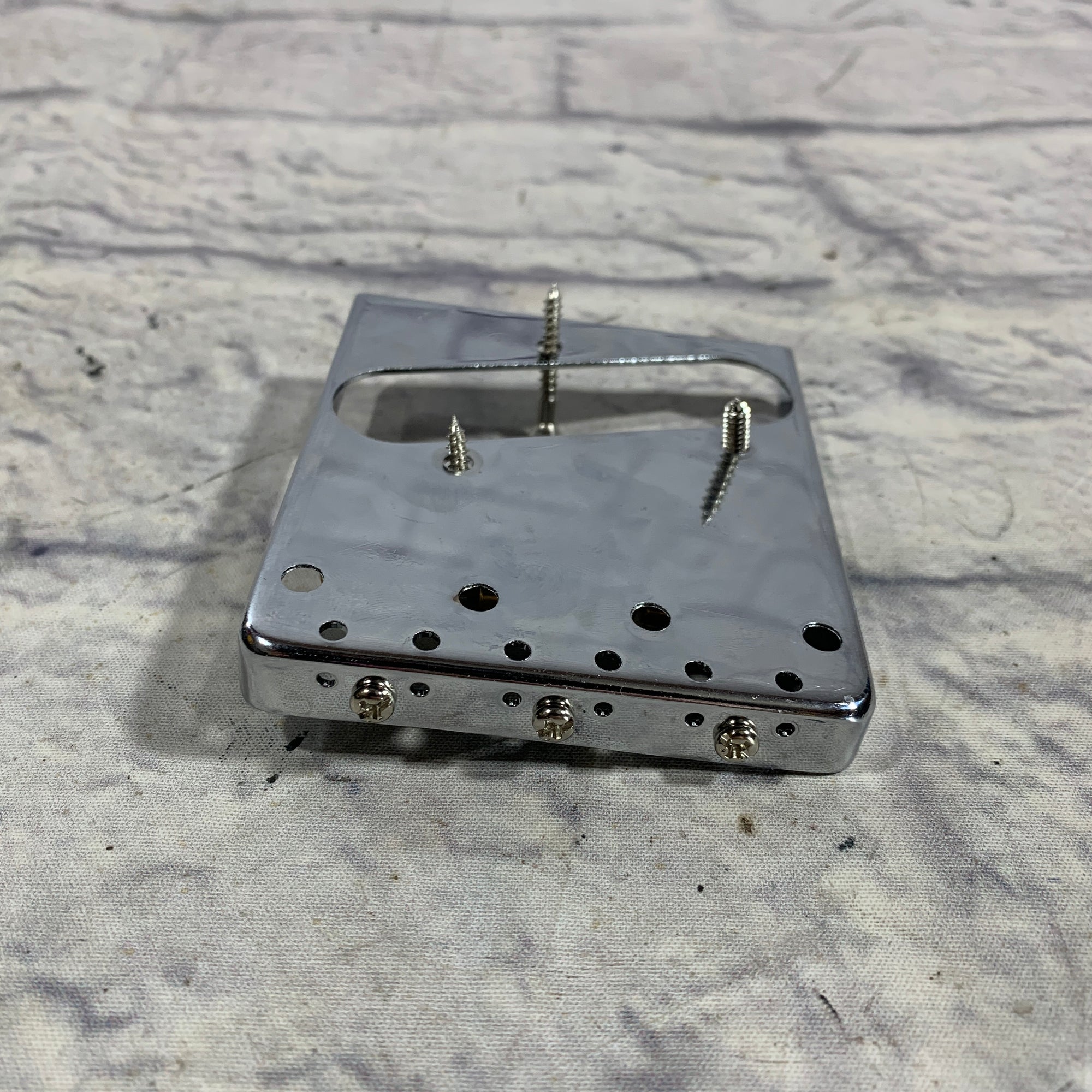 Wilkinson Sung II Tele Bridge w/ Brass Saddles Bridge