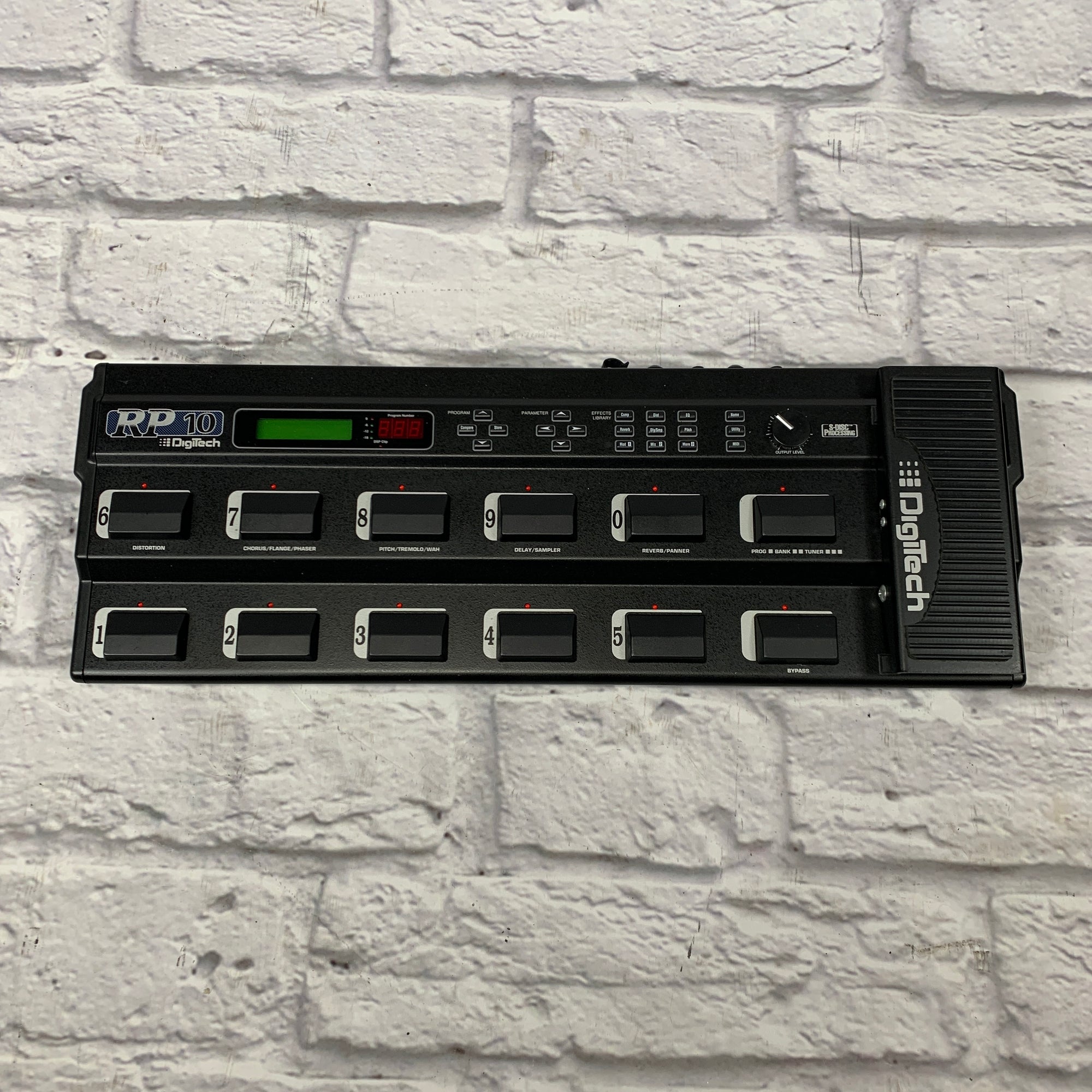 Digitech RP-10 Multi-Effects Processor - Evolution Music