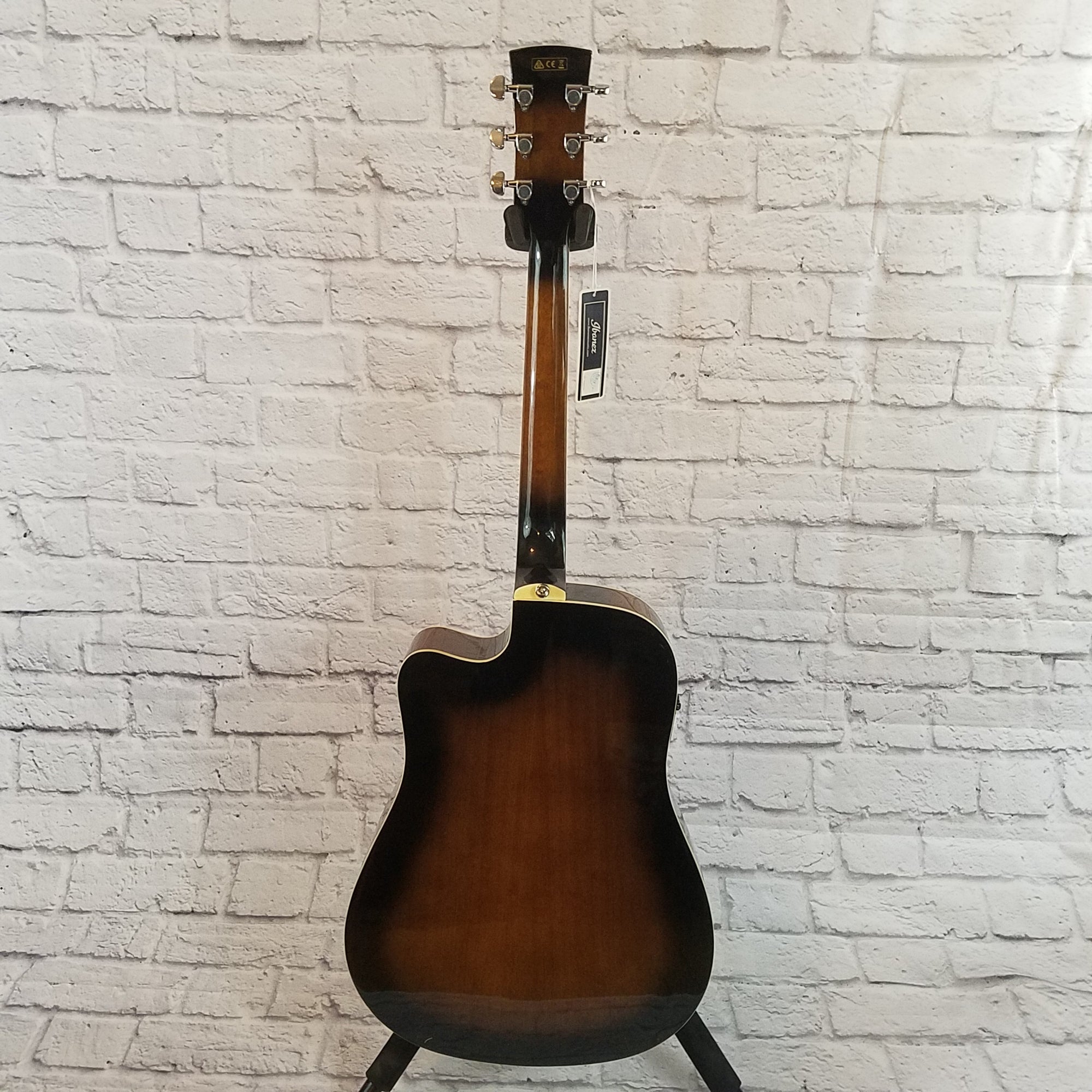 ** Ibanez PF28ECE Performance Series Dreadnought Cutaway Acoustic-Electric Guitar