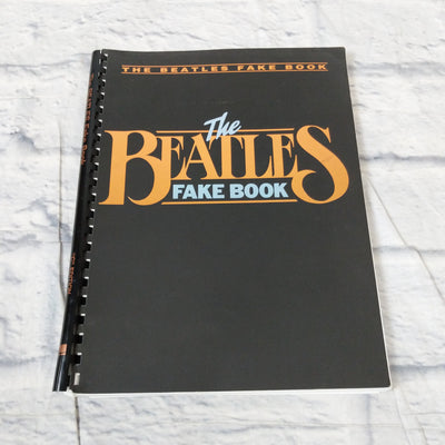 Hal Leonard - The Beatles: Fake Book Sheet Music