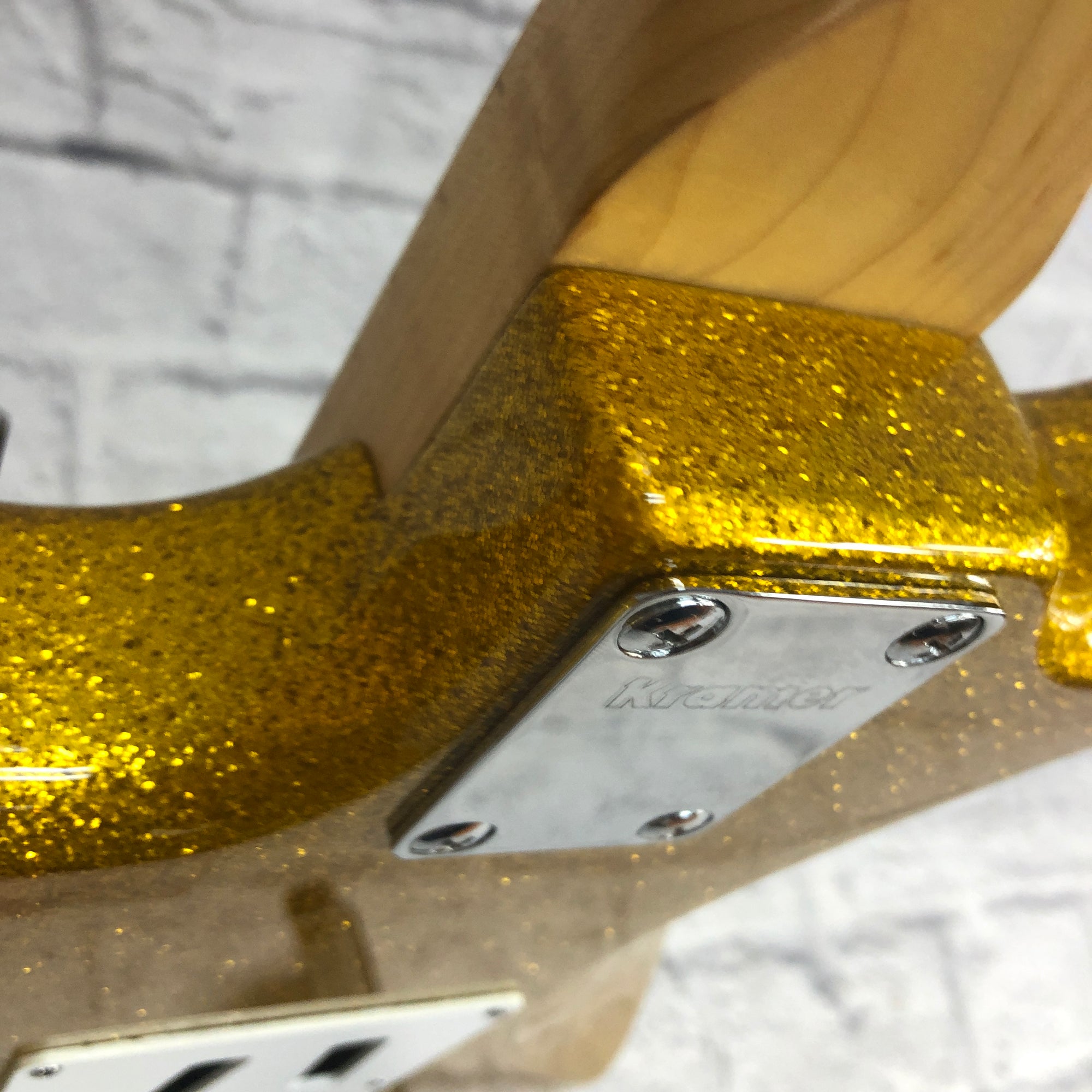 Kramer Limited Edition Pacer Gold Sparkle