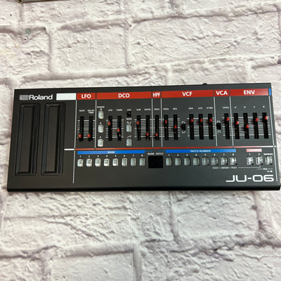 Roland Boutique JU-06 Synth Module