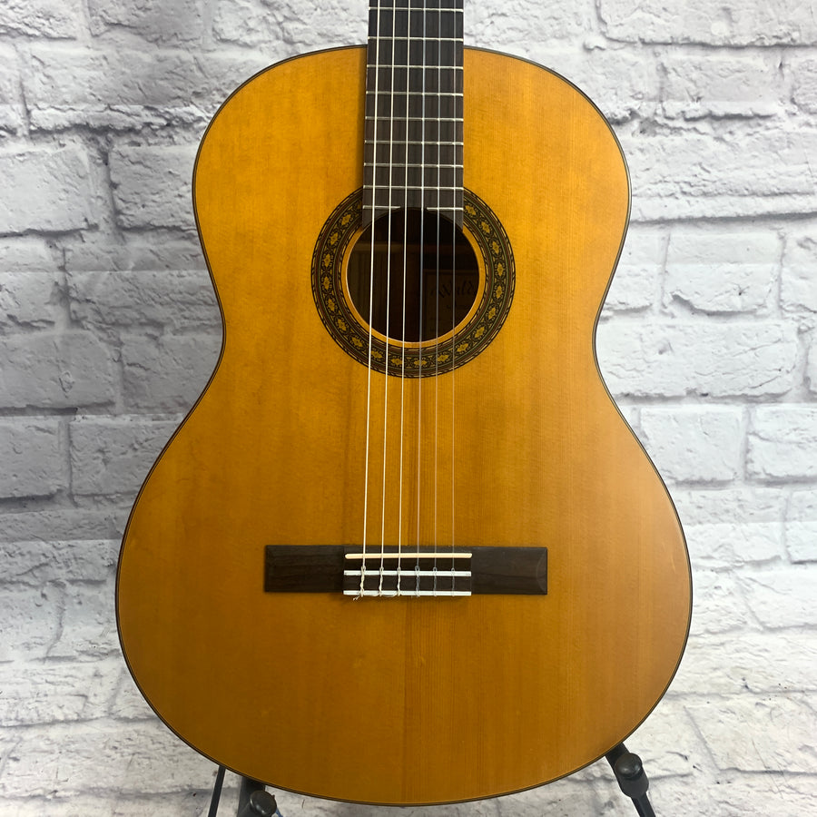 Walden Natura N560 Classical Guitar  Natural