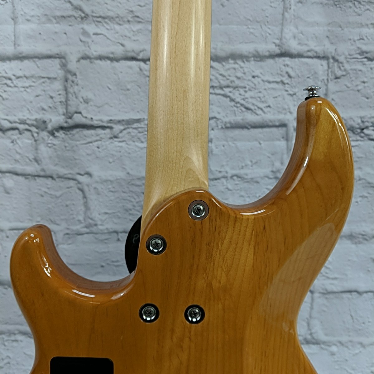 Yamaha BB614 Natural 4 String Bass Guitar