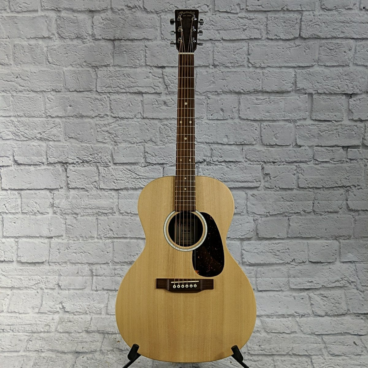 Martin 00L-X2E Concert Acoustic