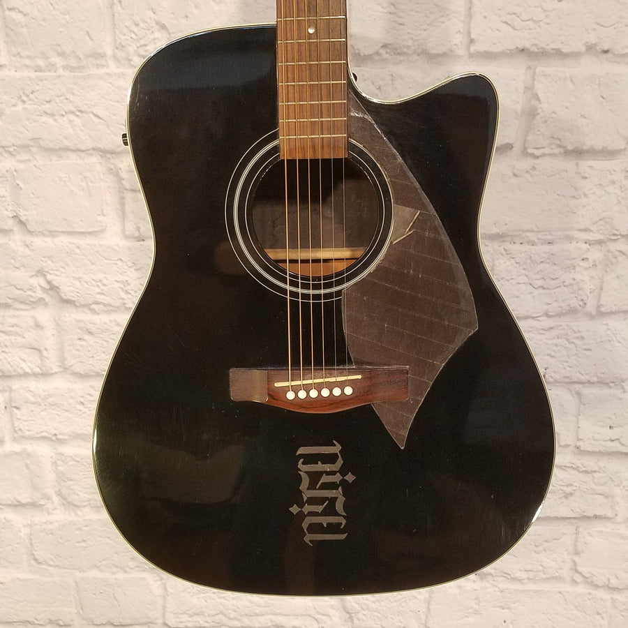 Yamaha FX370c Black Acoustic Electric Guitar