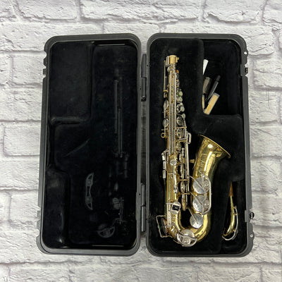 Selmer Bundy II Saxophone w/Case and mouthpiece