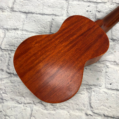 Gretsch G9126 Six String Guitarlele with Gretsch Padded Bag
