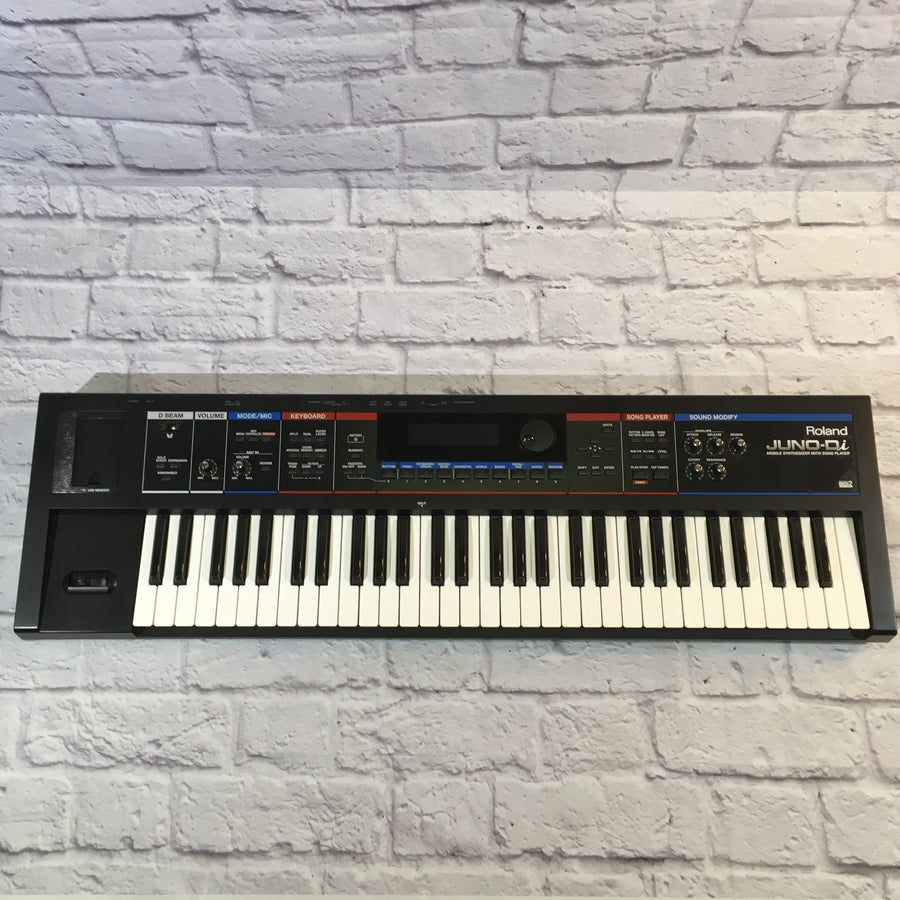 Roland Juno DI Synthesizer w/ bag and pwr supply