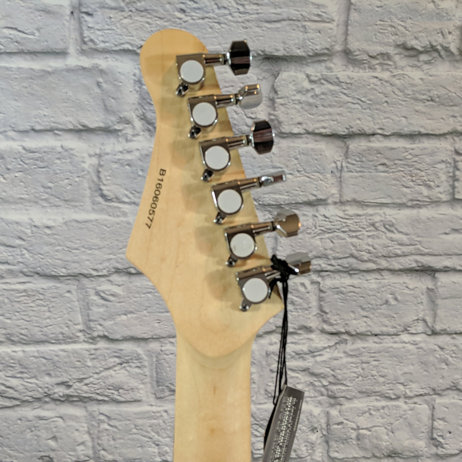 Austin AST100 Tobacco Sunburst Electric Guitar - New Old Stock