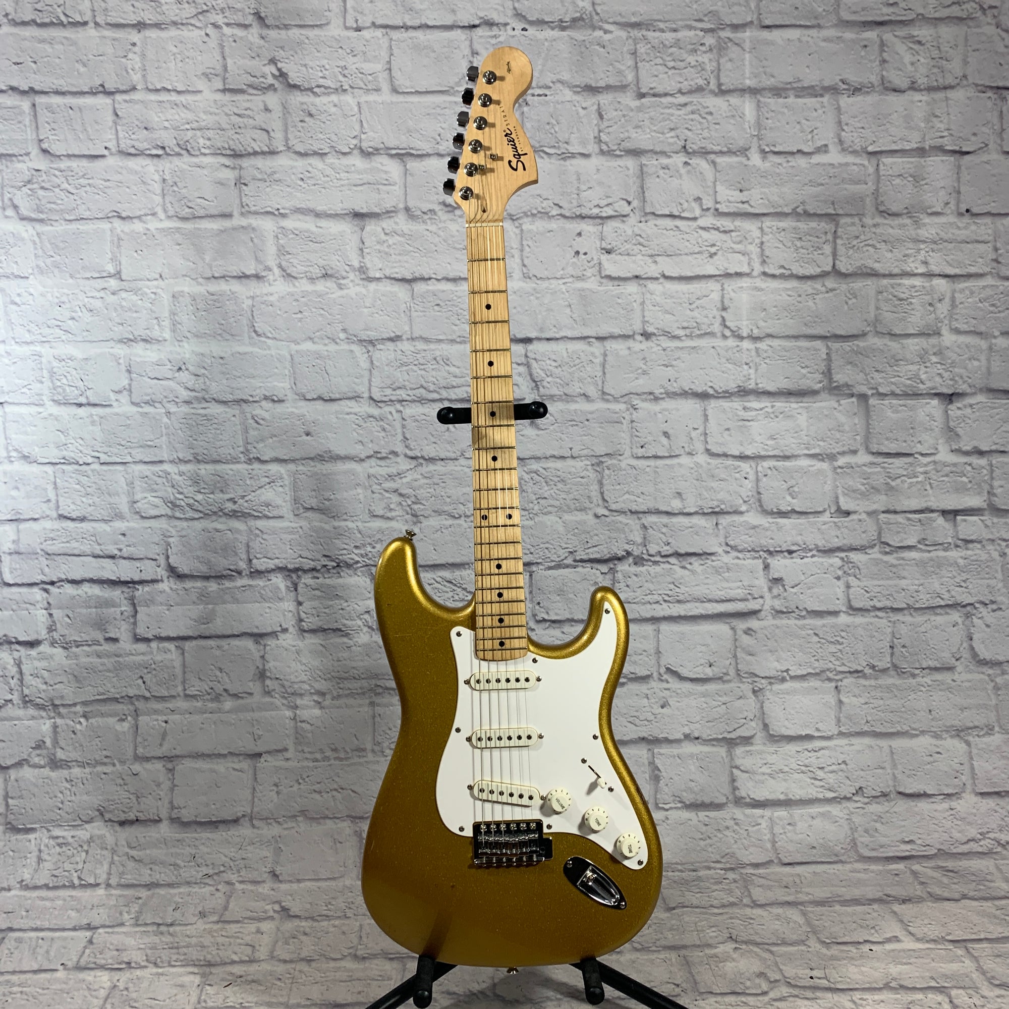 Squier Affinity Strat Gold Sparkle