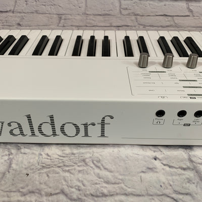Waldorf Blofeld 49 Key Synthesizer