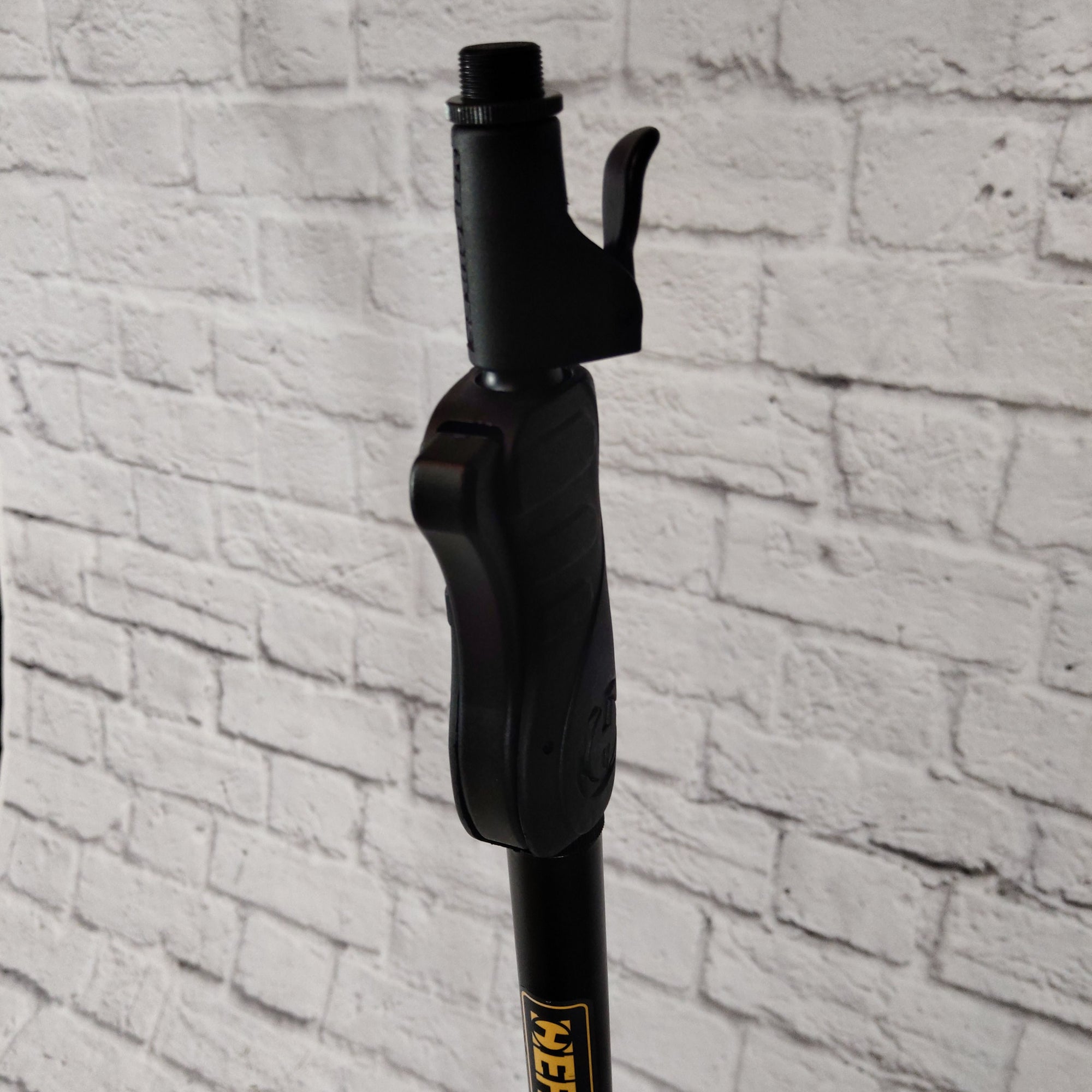 Hercules Stands MS201B Low Profile "H" Base Microphone Stand